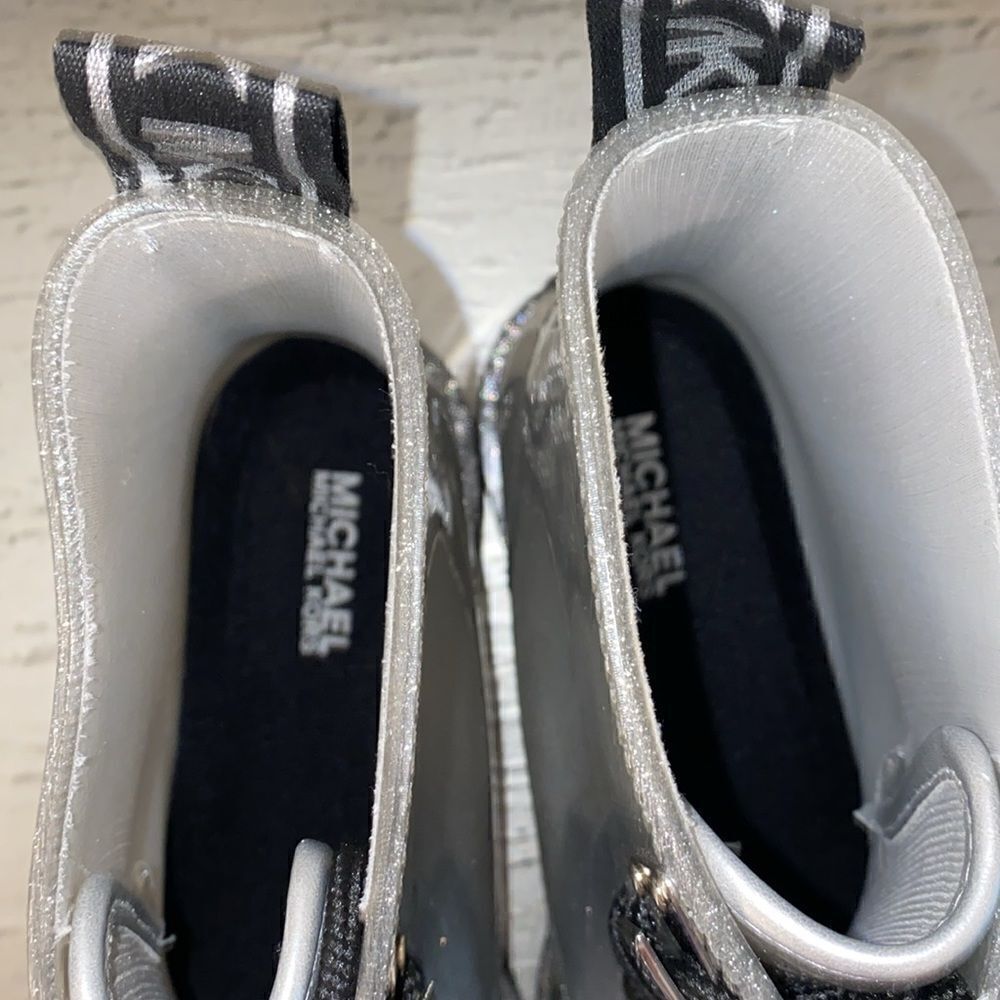 MICHAEL Michael KORS Tavie Logo Tape and Glitter Rain … - Picture 8 of 11